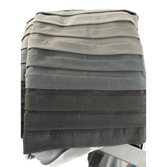 Tadashi Shoji Gray Black Ombre V-Neck Cocktail Tiered Sheath Dress Size Small - Picture 7 of 9